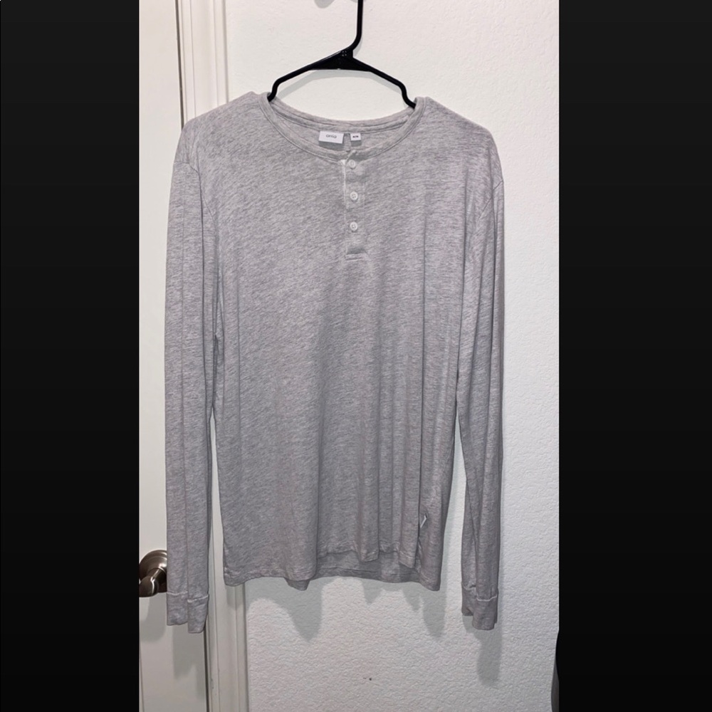 Onio Light Gray Long Sleeve